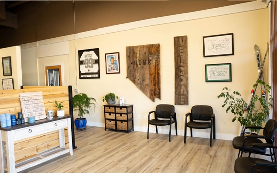 Chiropractic Clinic Waiting Area Featuring Comfortable Seating